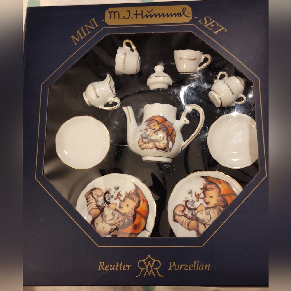 NEW! Vintage Goebel Hummel Mini Tea Set